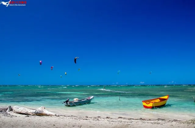 Kite Playa Buen Hombre Montecristi 1 Kite Playa Buen Hombre Montecristi 1